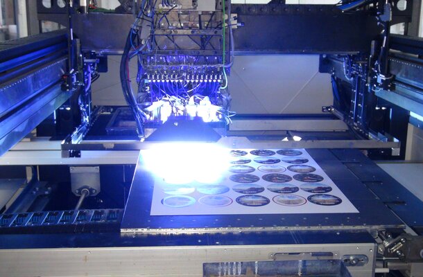 Digital printing machine prints