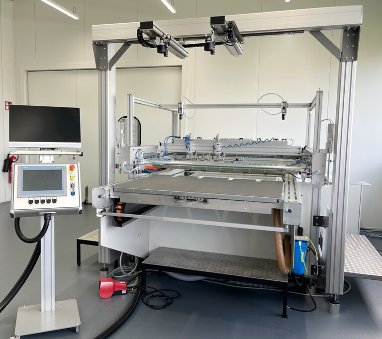 Die Siebdruckmaschine THIEME 1000 S im Technology Center