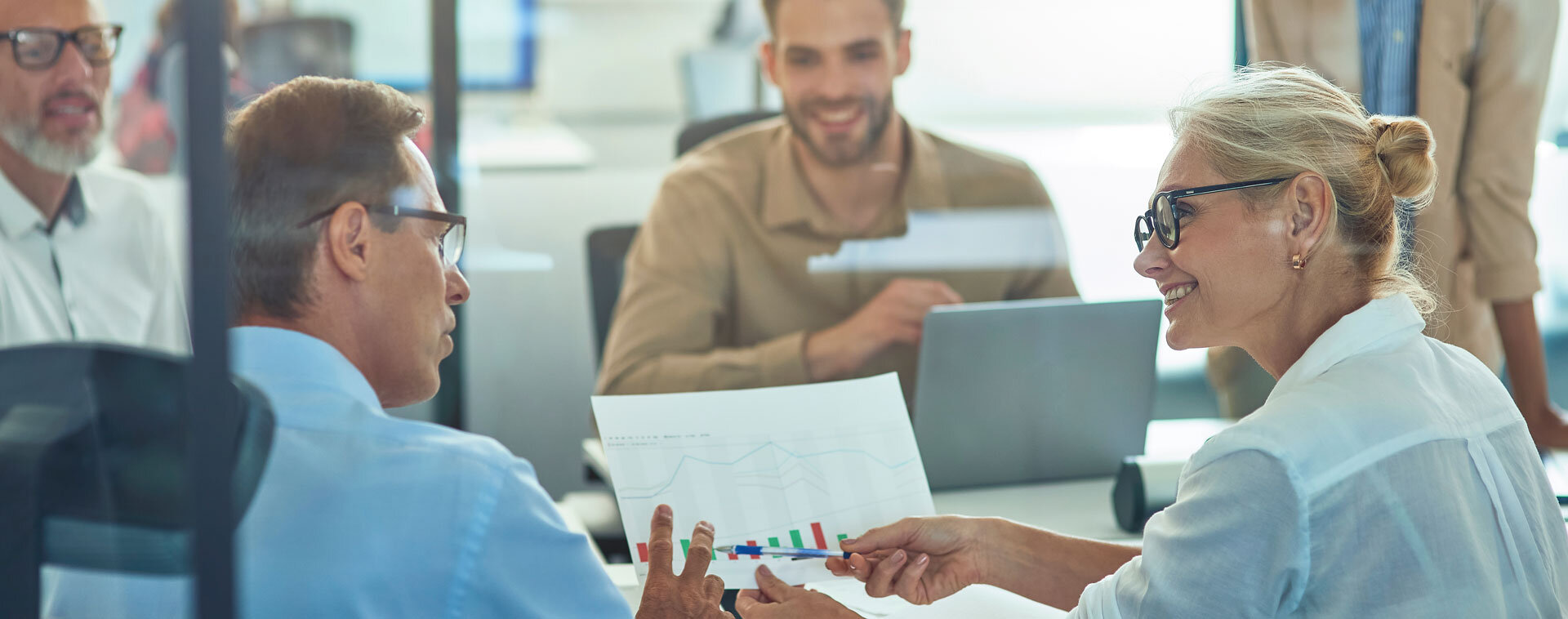 Sachbearbeiter Controlling / Betriebswirtschaft | © AdobeStock_416888204